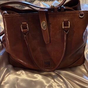 💎Authentic 💎Dooney & Bourke Brown Satchel